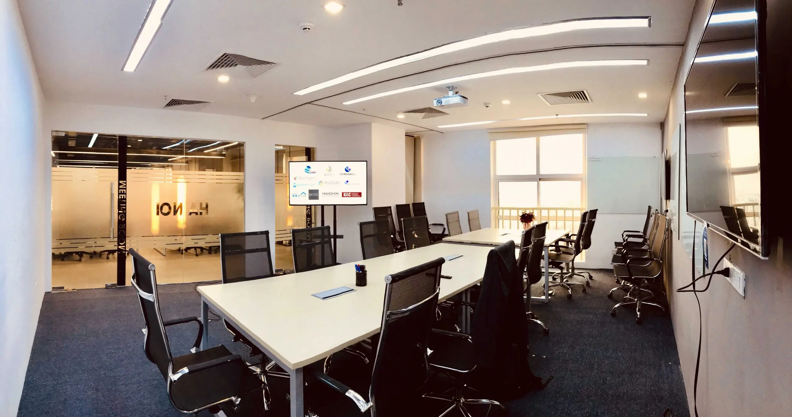 Thuê văn phòng hạng B - Pearl5 Center 1