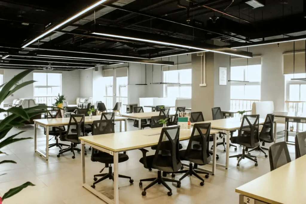 Văn phòng liên quan tới chiến lược vận hành - Pearl5 Center